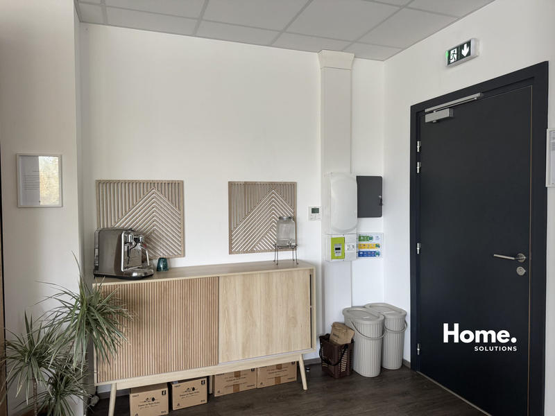 Bureau - 45 m²