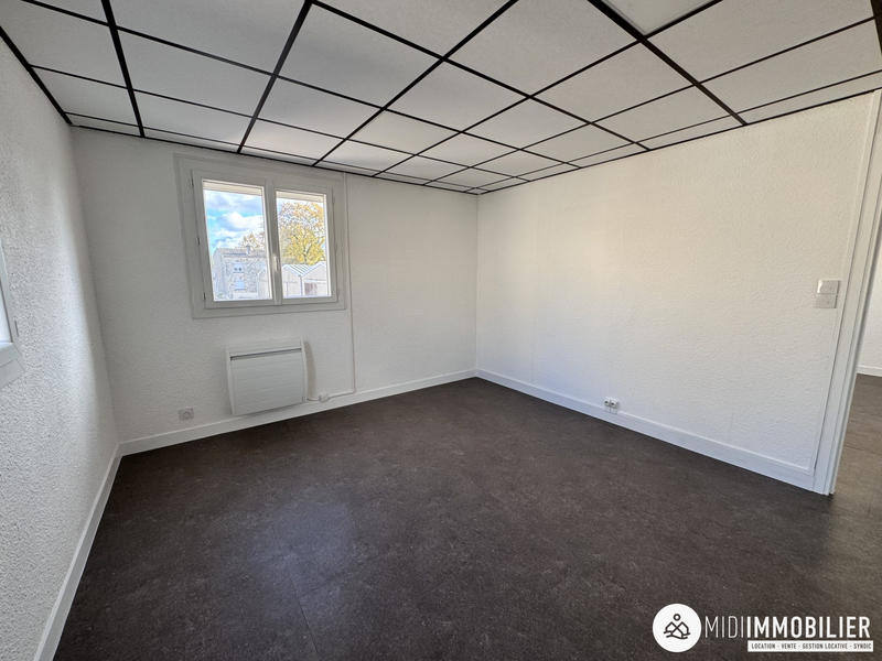 Bureau - 63 m² - 2 pièces