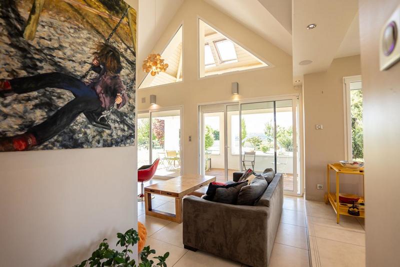 Maison - 147 m² - 6 pièces