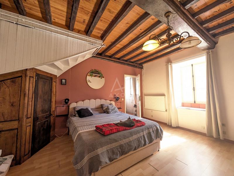 Maison - 136 m² - 7 pièces