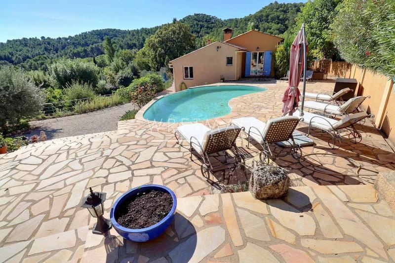 Villa - 187 m² - 5 pièces