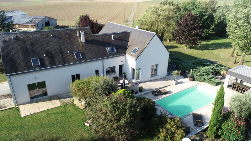 Maison - 291 m² - 7 pièces