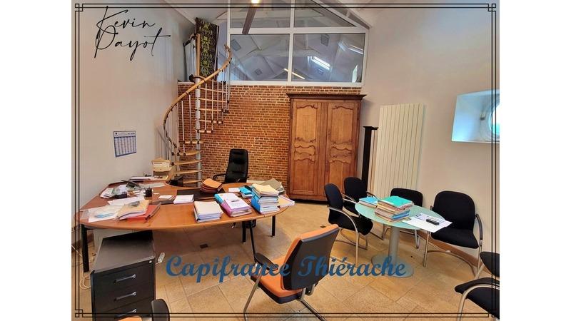 Maison - 347 m² - 18 pièces