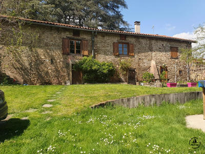 Maison ancienne - 166 m² - 7 pièces