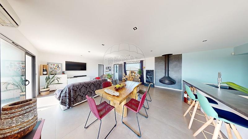 Villa - 150 m² - 4 pièces