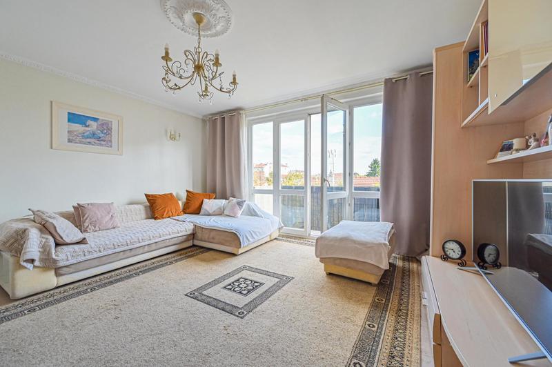 Appartement - 85 m² - 4 pièces