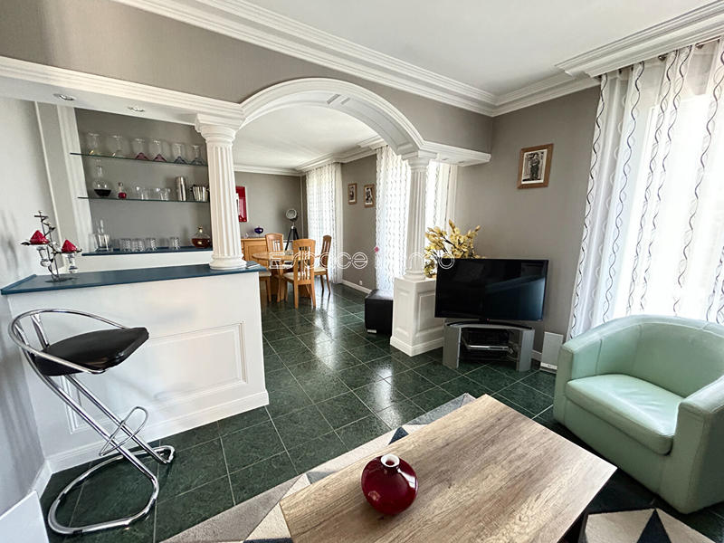 Maison - 114 m² - 5 pièces