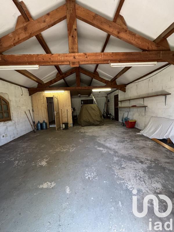 Maison - 230 m² - 10 pièces