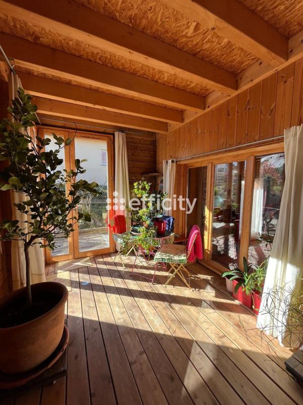 Maison - 163 m² - 7 pièces