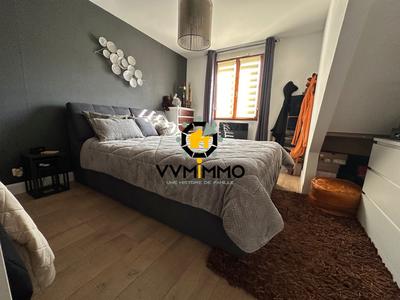 Maison - 85 m² - 5 pièces