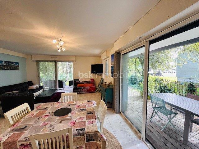 Appartement - 72 m² - 3 pièces