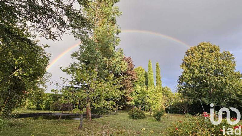 Maison - 255 m² - 10 pièces