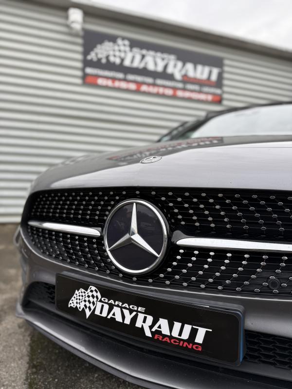 Mercedes a 200 Classe 200d Amg Line 177cv Bv8g-Dct*Toit Ouvrant*Sieges Sport*