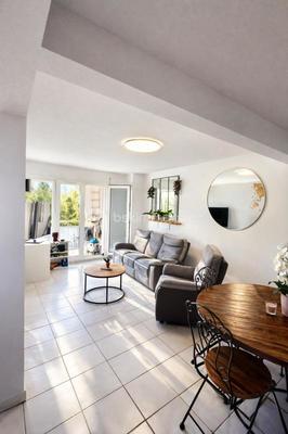 Duplex - 80 m² - 4 pièces