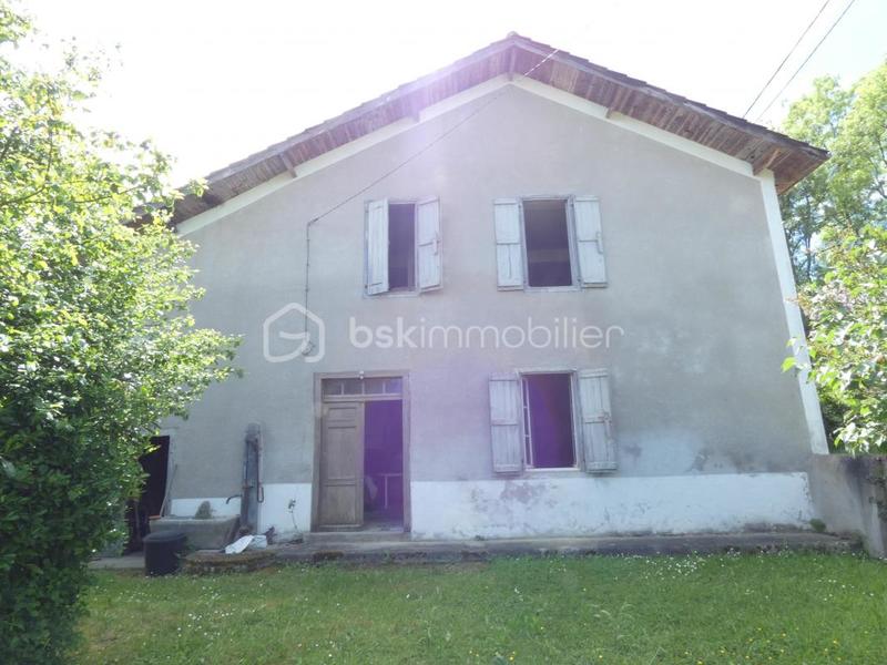 Maison ancienne - 75 m² - 2 pièces