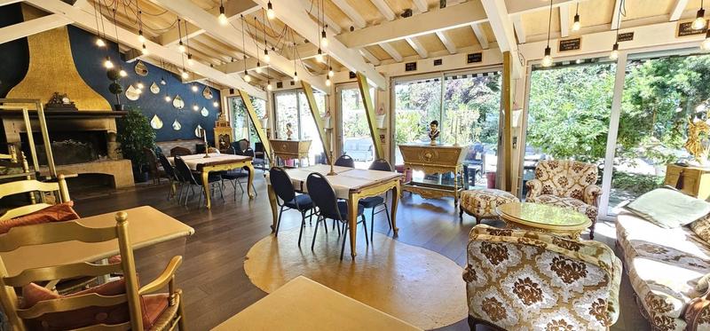 Fonds de commerce - 2 000 m²