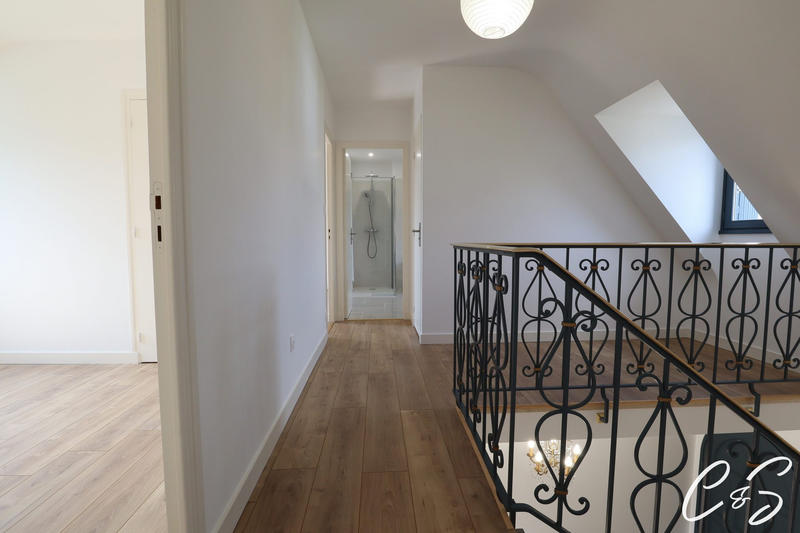 Maison - 132 m² - 7 pièces