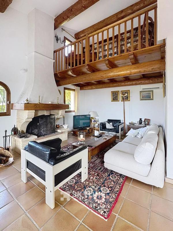 Maison - 134 m² - 5 pièces