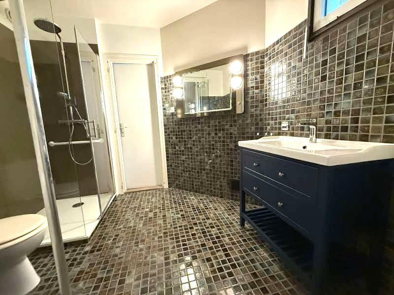 Maison - 189 m² - 6 pièces