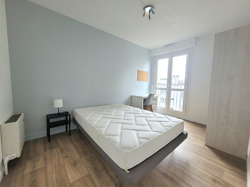 Appartement - 79 m² - 4 pièces