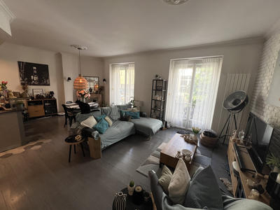 Appartement - 107 m² - 4 pièces