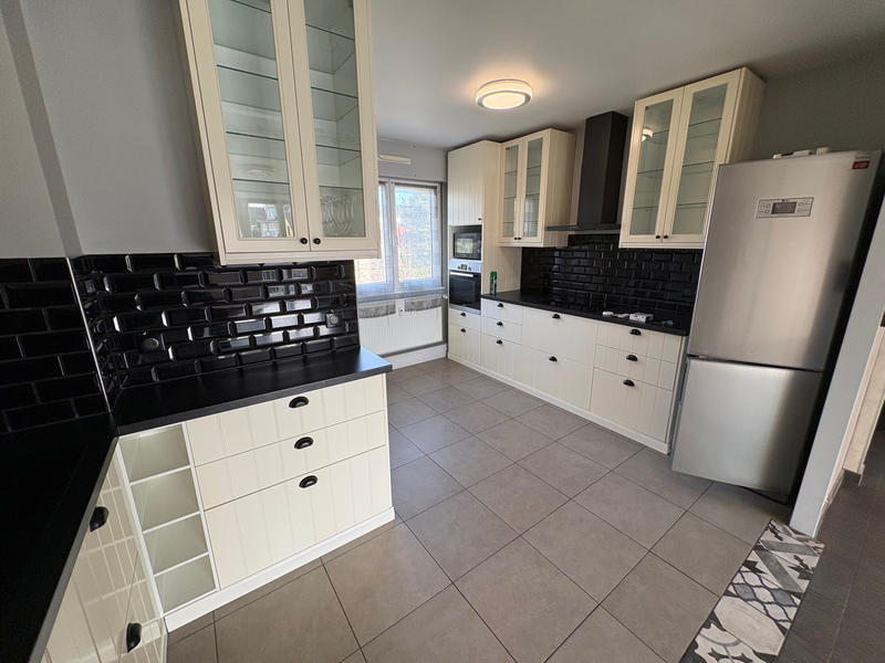 Appartement - 70 m² - 3 pièces