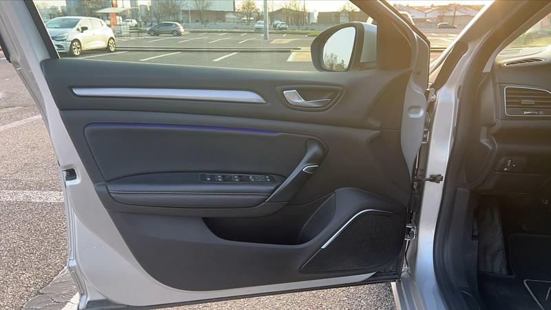 Renault Mégane IV 1.5 Blue dCi 115 Edc6 Intens - Automatique