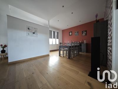 Maison - 123 m² - 4 pièces