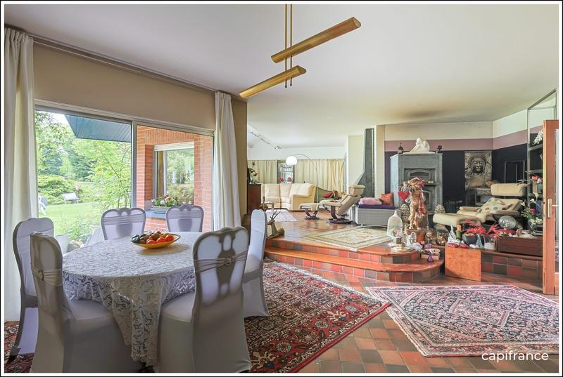 Maison d'architecte - 319 m² - 10 pièces