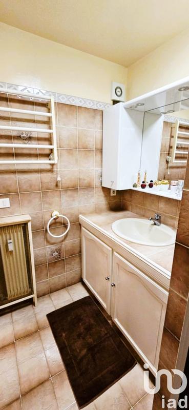 Appartement - 80 m² - 3 pièces