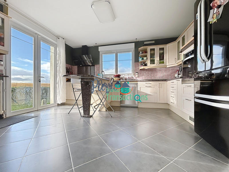 Maison - 157 m² - 6 pièces