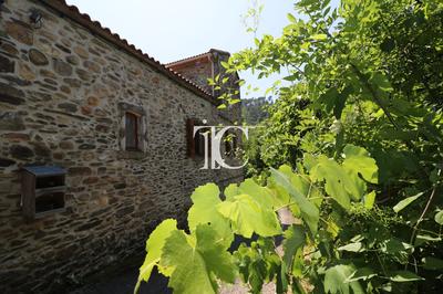 Maison de village - 80 m² - 5 pièces