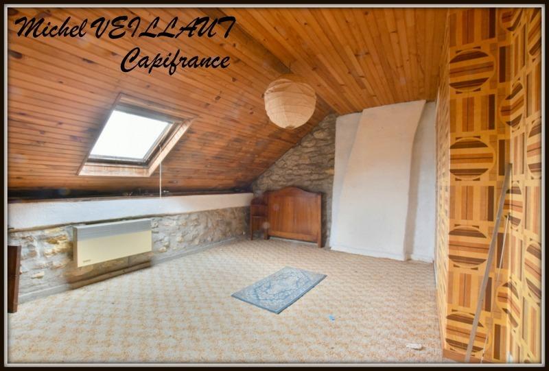 Maison - 95 m² - 8 pièces