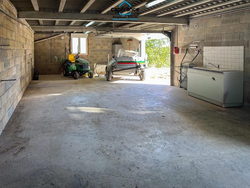 Propriété - 155 m² - 6 pièces