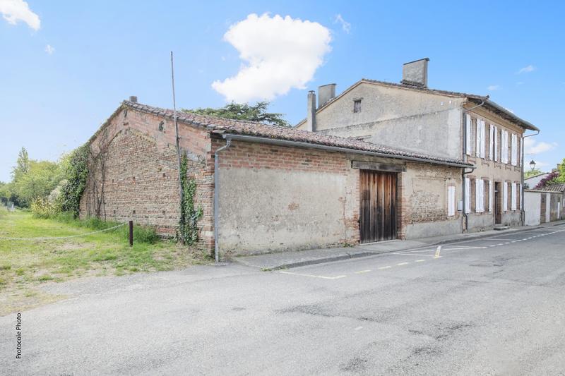 Maison - 318 m² - 7 pièces