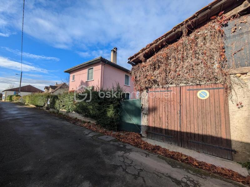 Maison - 80 m² - 5 pièces