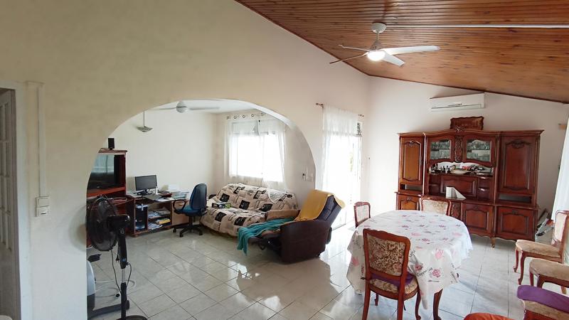 Maison - 174 m² - 5 pièces