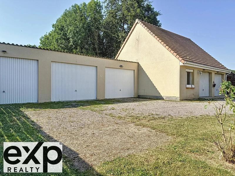 Maison - 218 m² - 6 pièces