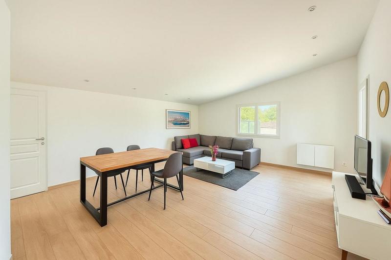 Villa - 87 m² - 4 pièces