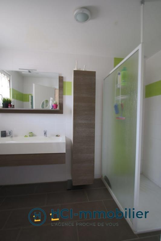 Maison - 183 m² - 7 pièces