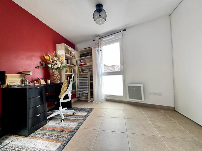 Appartement - 82 m² - 4 pièces