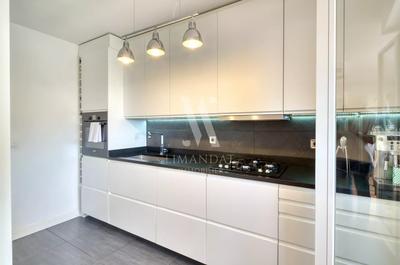 Appartement - 123 m² - 6 pièces