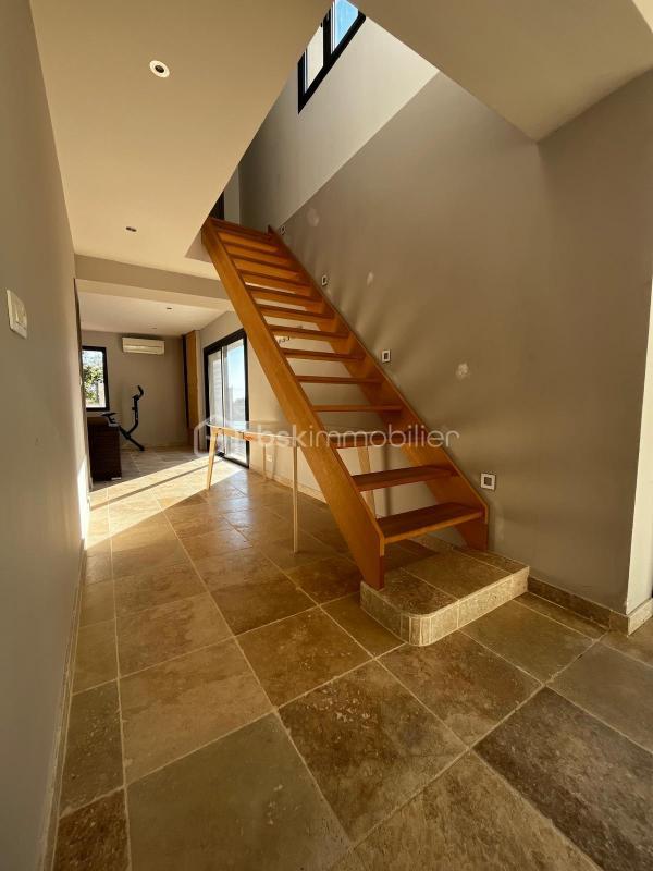 Maison - 168 m² - 6 pièces