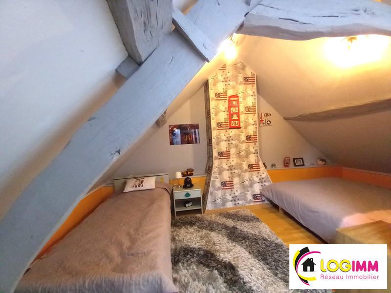 Maison - 101 m² - 5 pièces