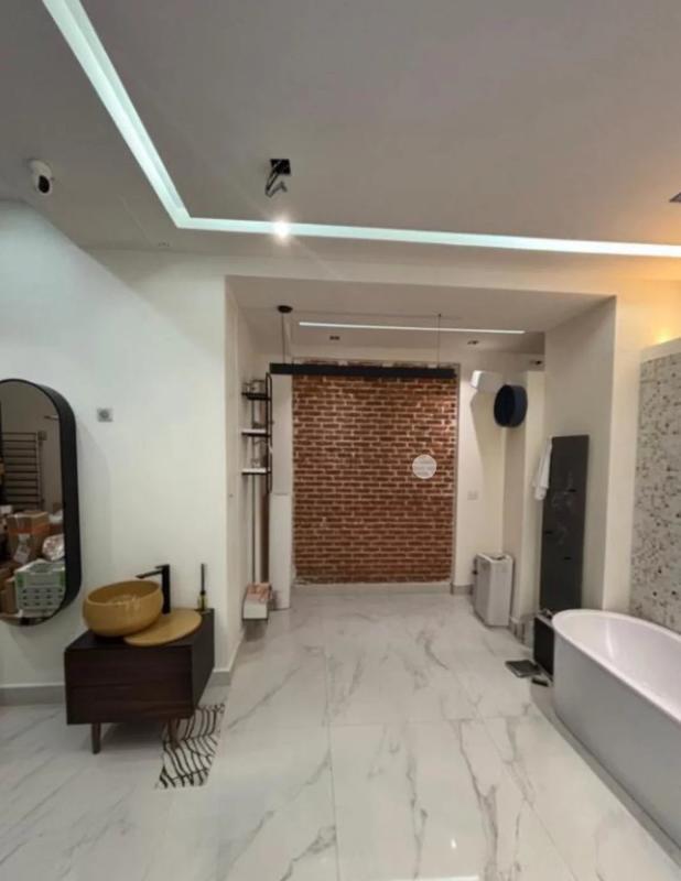 Local commercial - 65 m²