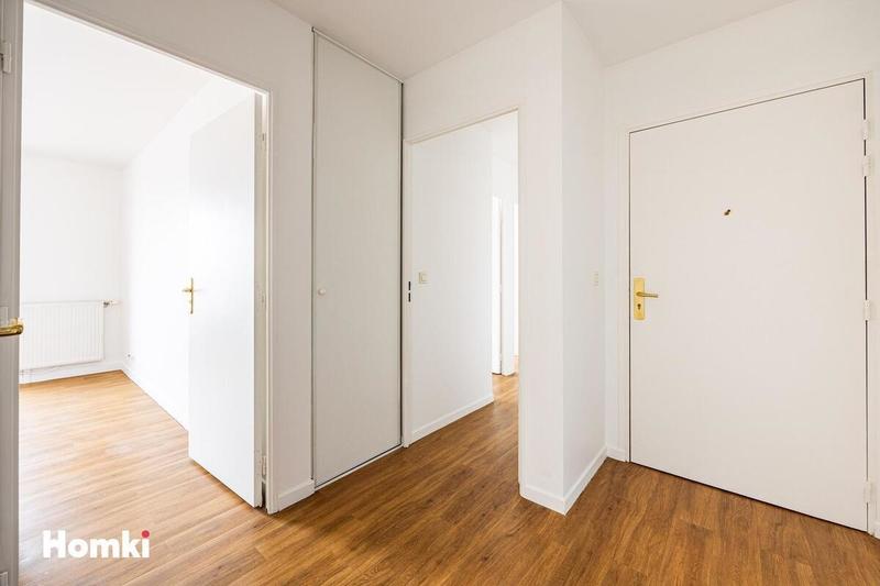 Appartement - 82 m² - 4 pièces