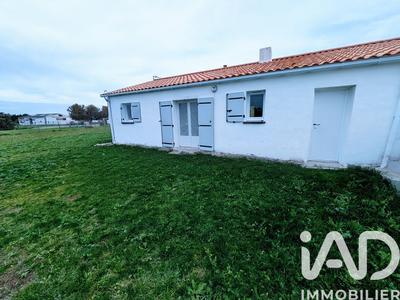 Maison de village - 60 m² - 3 pièces