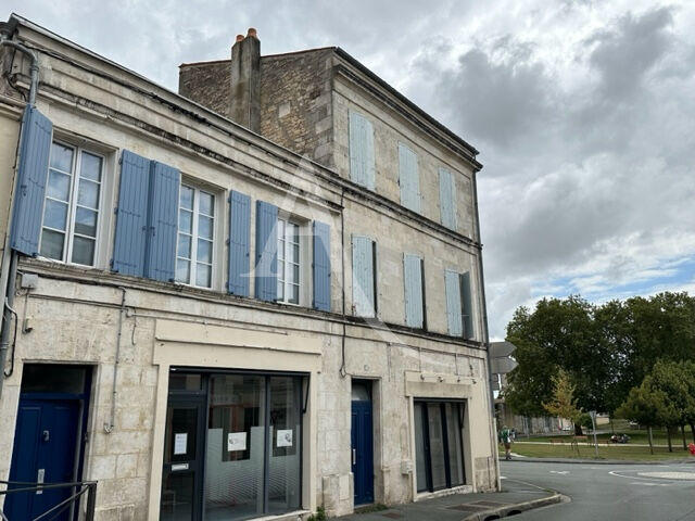 Appartement - 79 m² - 3 pièces