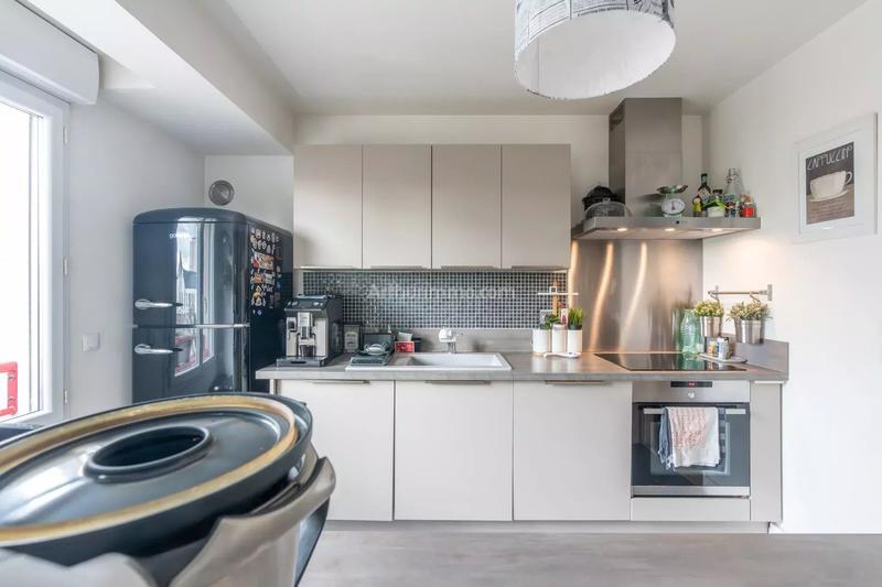 Appartement - 102 m² - 5 pièces