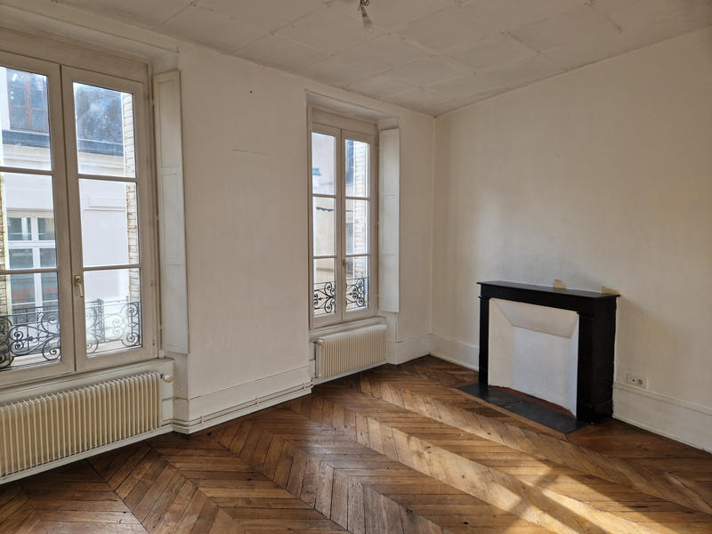 Immeuble - 142 m² - 5 pièces